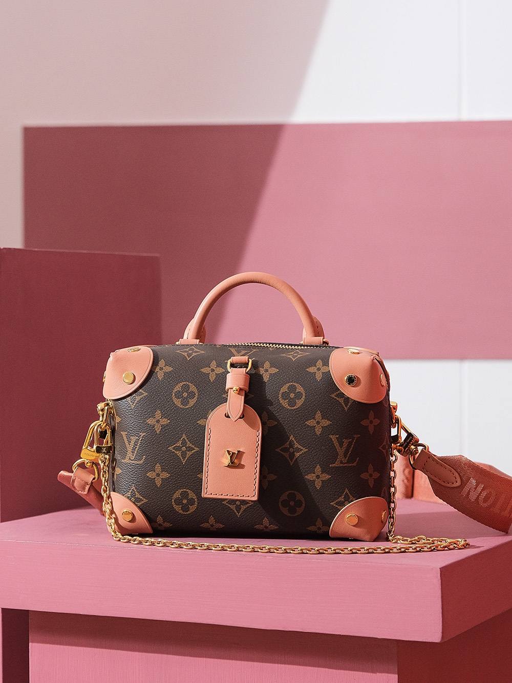 Ellebag Factory’s Replication Techniques for Louis Vuitton Petite Malle Souple Bag M45531-Negozio in linea della borsa falsa di Louis Vuitton di migliore qualità, borsa del progettista della replica ru