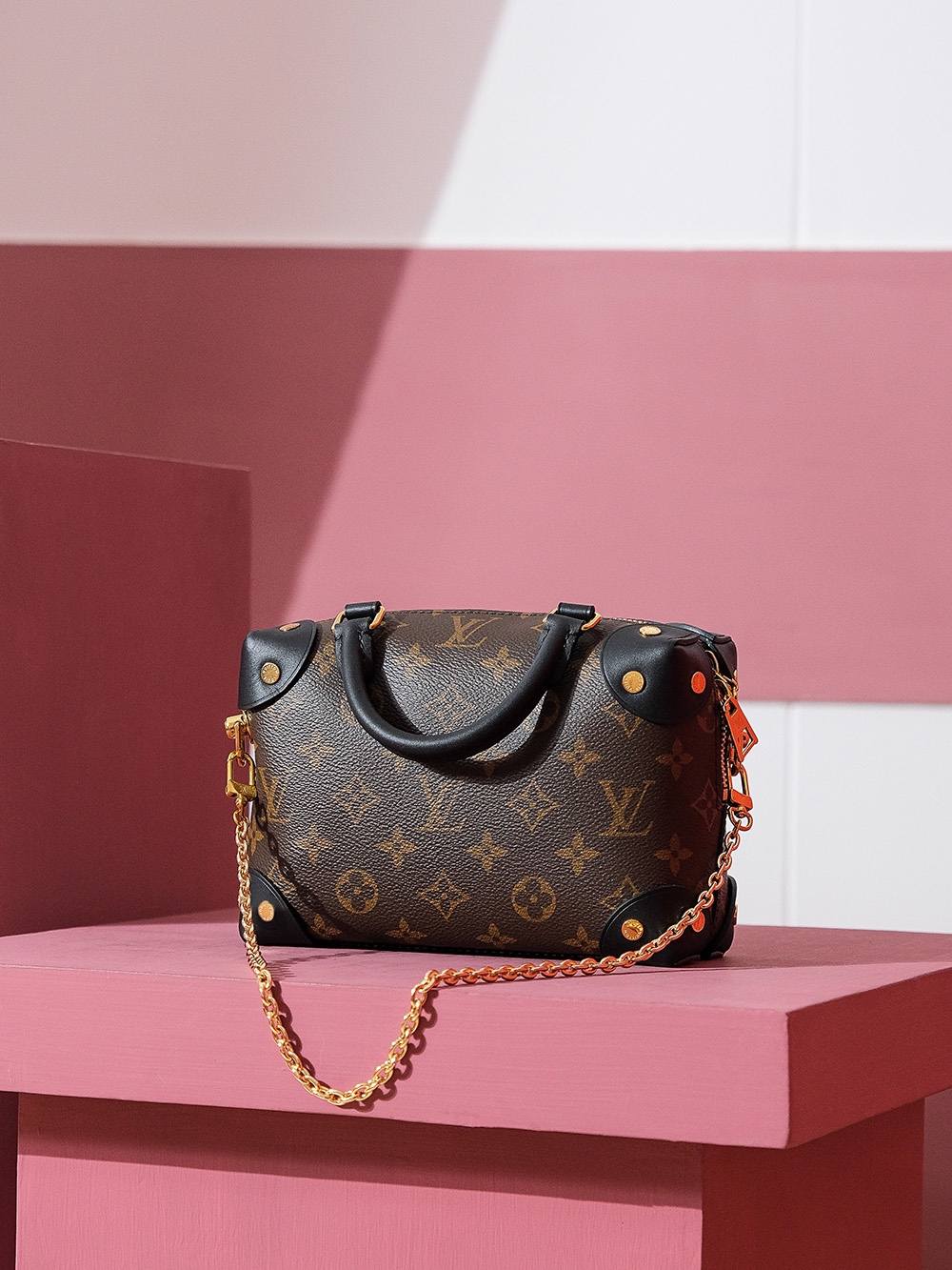 Ellebag Factory’s Replication Techniques for Louis Vuitton Petite Malle Aouple Black Bag M45571-Dyqani në internet i çantave të rreme Louis Vuitton me cilësi më të mirë, çanta modeli kopje ru