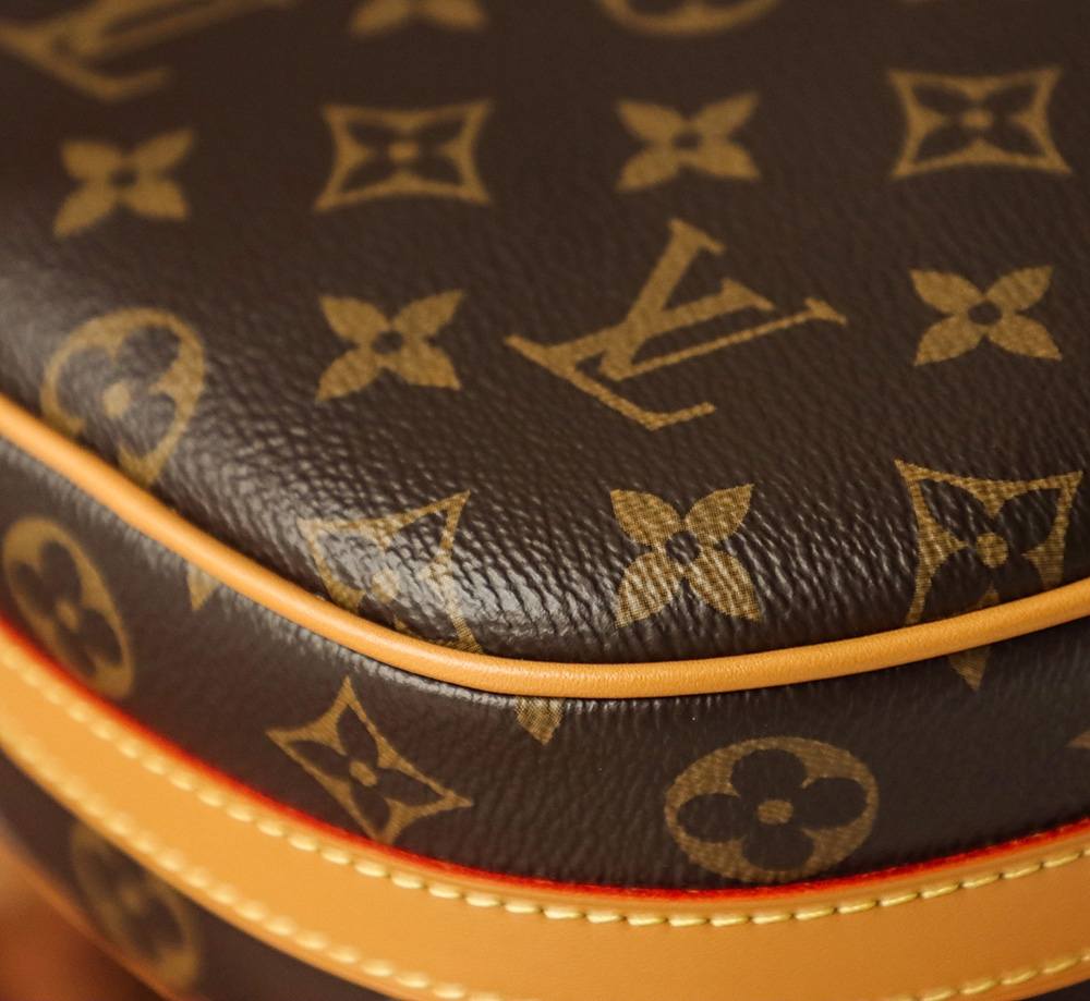 Ellebag Factory’s Replication Techniques for Louis Vuitton BOÎTE CHAPEAU SOUPLE Mini Bag M45578-Legjobb minőségű hamis Louis Vuitton táska online áruház, replika designer táska ru