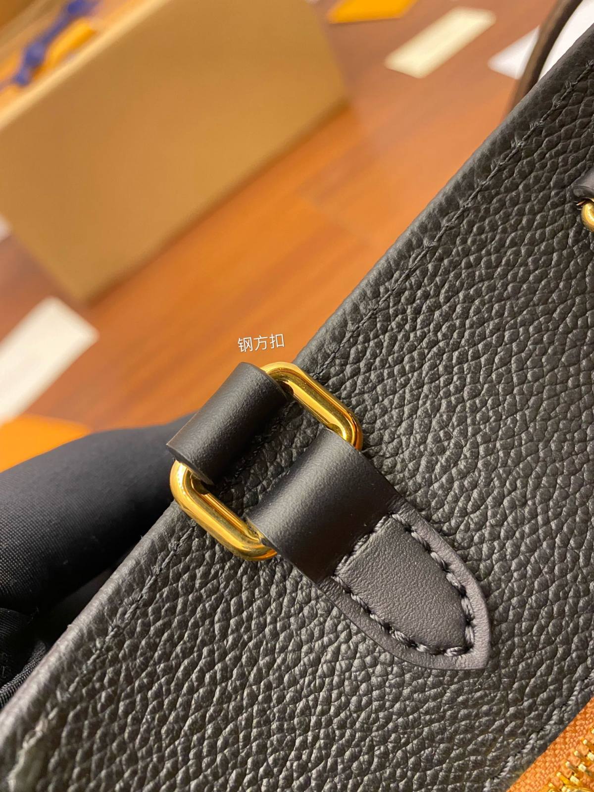 Ellebag Factory’s Replication Techniques for Louis Vuitton M45595 Black Pressed Flower ONTHEGO Medium Handbag-Best Quality Replica designer Bag factory in China