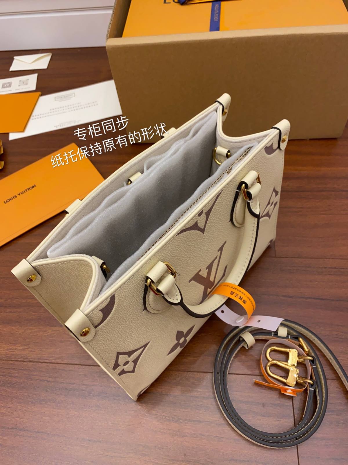 Ellebag Factory’s Replication Techniques for Louis Vuitton M45654 Cream Print Onthego Small Tote Bag-Best Quality Fake Louis Vuitton Bag Online Store ، حقيبة مصمم طبق الأصل ru