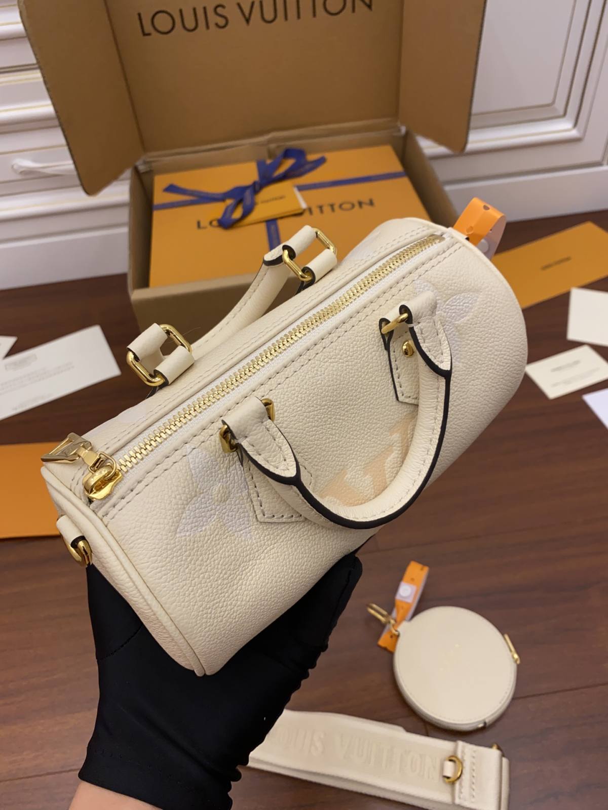 Ellebag Factory’s Replication Techniques for Louis Vuitton PAPILLON BB Handbag (M45708) – Vanilla Yellow-Best Quality Replica designer Bag factory in China