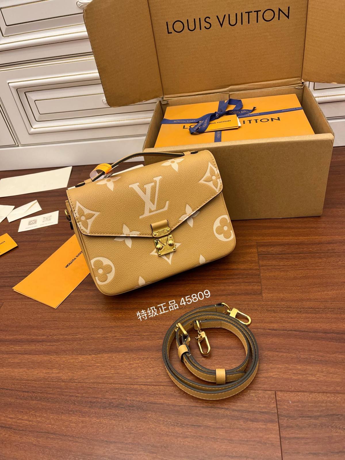 Ellebag Factory’s Replication Techniques for Louis Vuitton M45809 Pochette Métis in Apricot Leather-Tienda en línea de bolsos Louis Vuitton falsos de la mejor calidad, réplica de bolsos de diseño ru