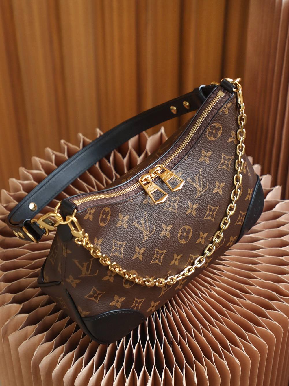 Ellebag Factory’s Replication Techniques for Louis Vuitton BOULOGNE Handbag (M45831)-Molemo ka ho Fetisisa Lebenkele la Lebenkele la Marang-rang la Fake Louis Vuitton, Replica designer bag ru