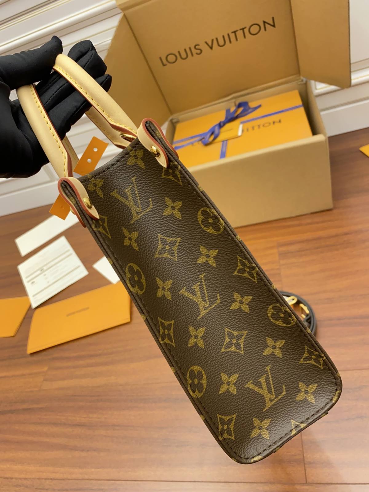 Ellebag Factory’s Replication Techniques for Louis Vuitton PETIT SAC PLAT BB Handbag (M45847)-Best Quality Replica designer Bag factory in China