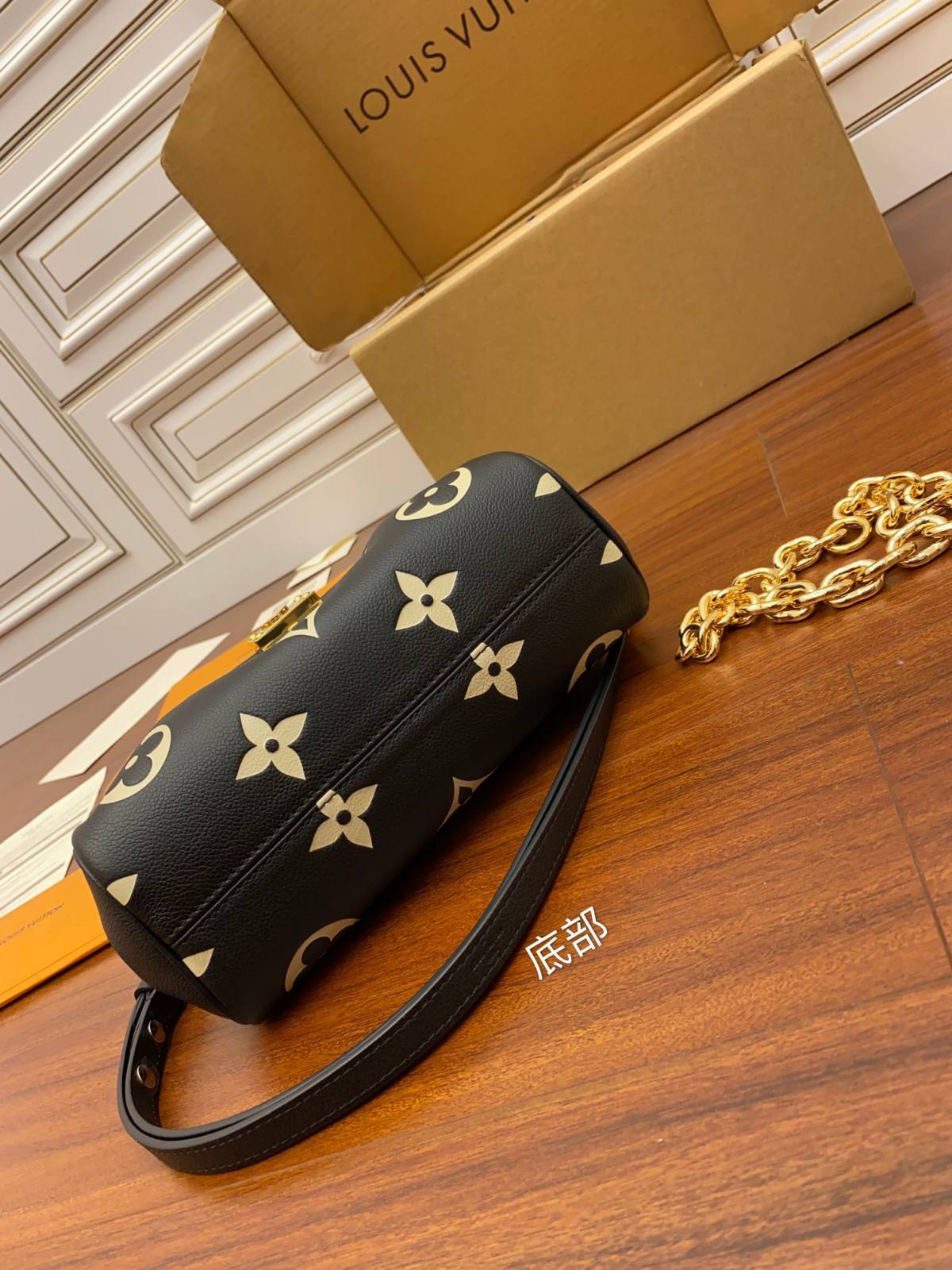 Ellebag Factory’s Replication Techniques for Louis Vuitton FAVORITE Handbag (M45859)-بہترین معیار کا جعلی لوئس ووٹن بیگ آن لائن اسٹور، ریپلیکا ڈیزائنر بیگ آر یو