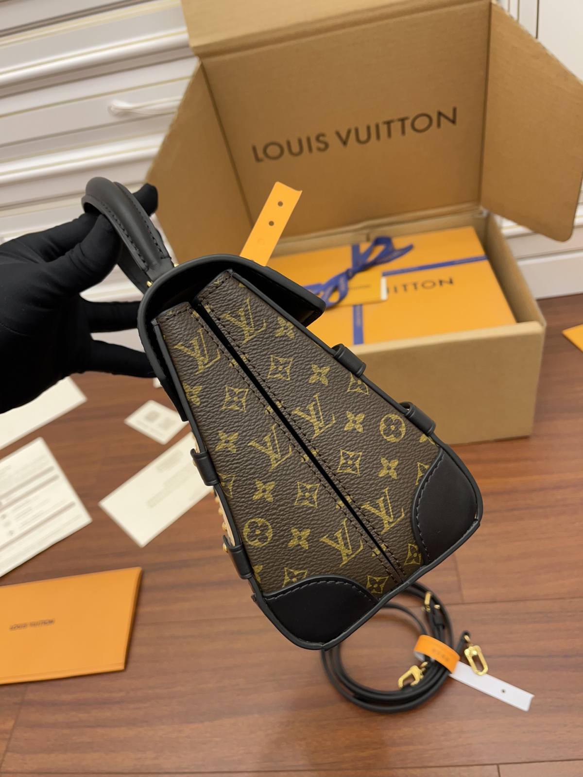 Ellebag Factory’s Replication Techniques for Louis Vuitton TRIANON Small Handbag (M45908)-Magazin online de geanți Louis Vuitton fals de cea mai bună calitate, geantă de designer replica ru