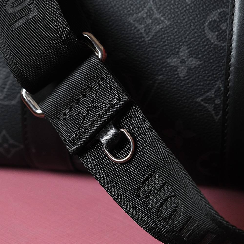 Ellebag Factory’s Replication Techniques for Louis Vuitton Keepall City Travel Bag (M45936)-Dyqani në internet i çantave të rreme Louis Vuitton me cilësi më të mirë, çanta modeli kopje ru