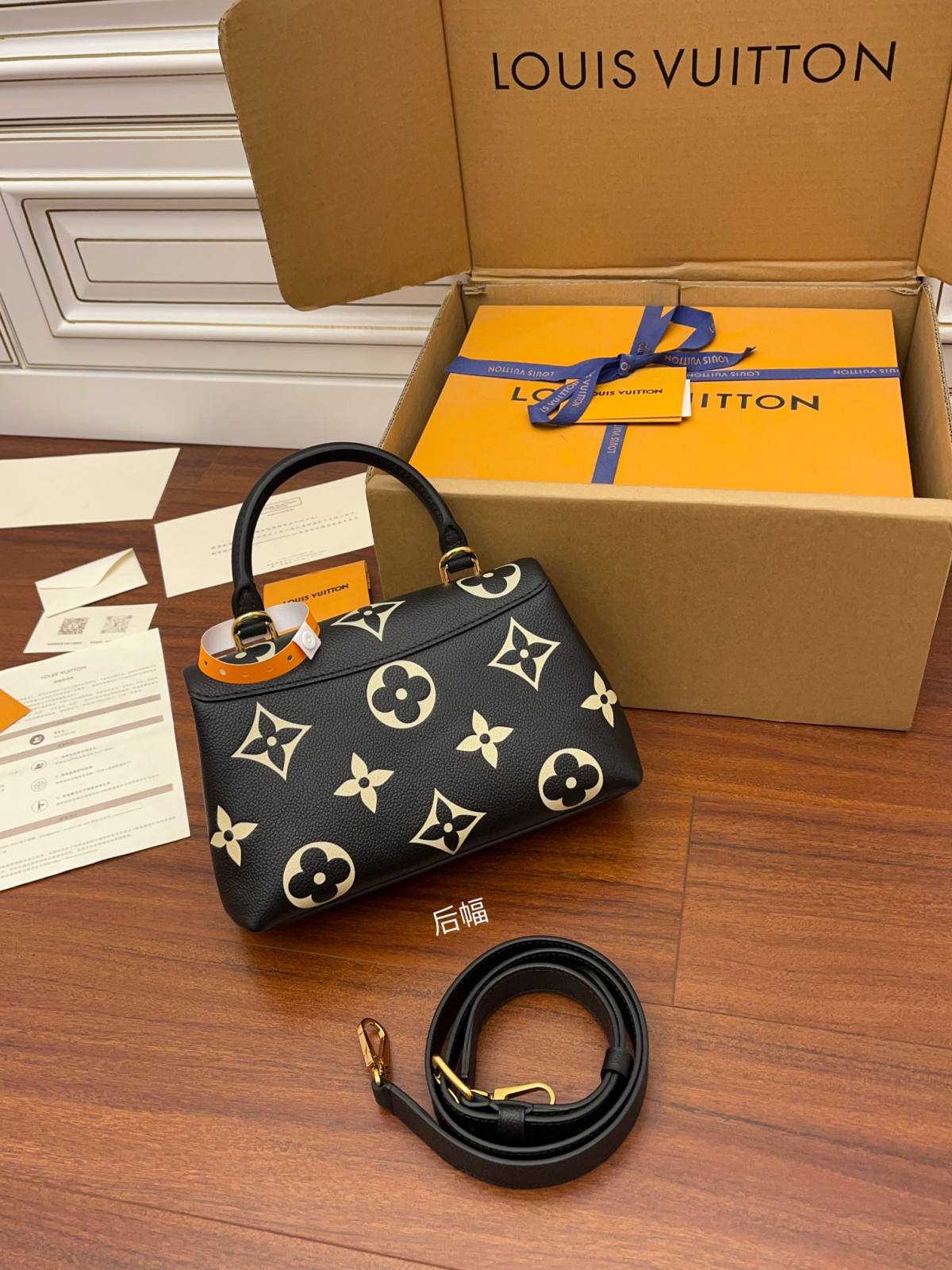 Ellebag Factory’s Replication Techniques for Louis Vuitton M45978 Black Print Madeleine BB Handbag-最好的質量假路易威登包網上商店，複製設計師包 ru