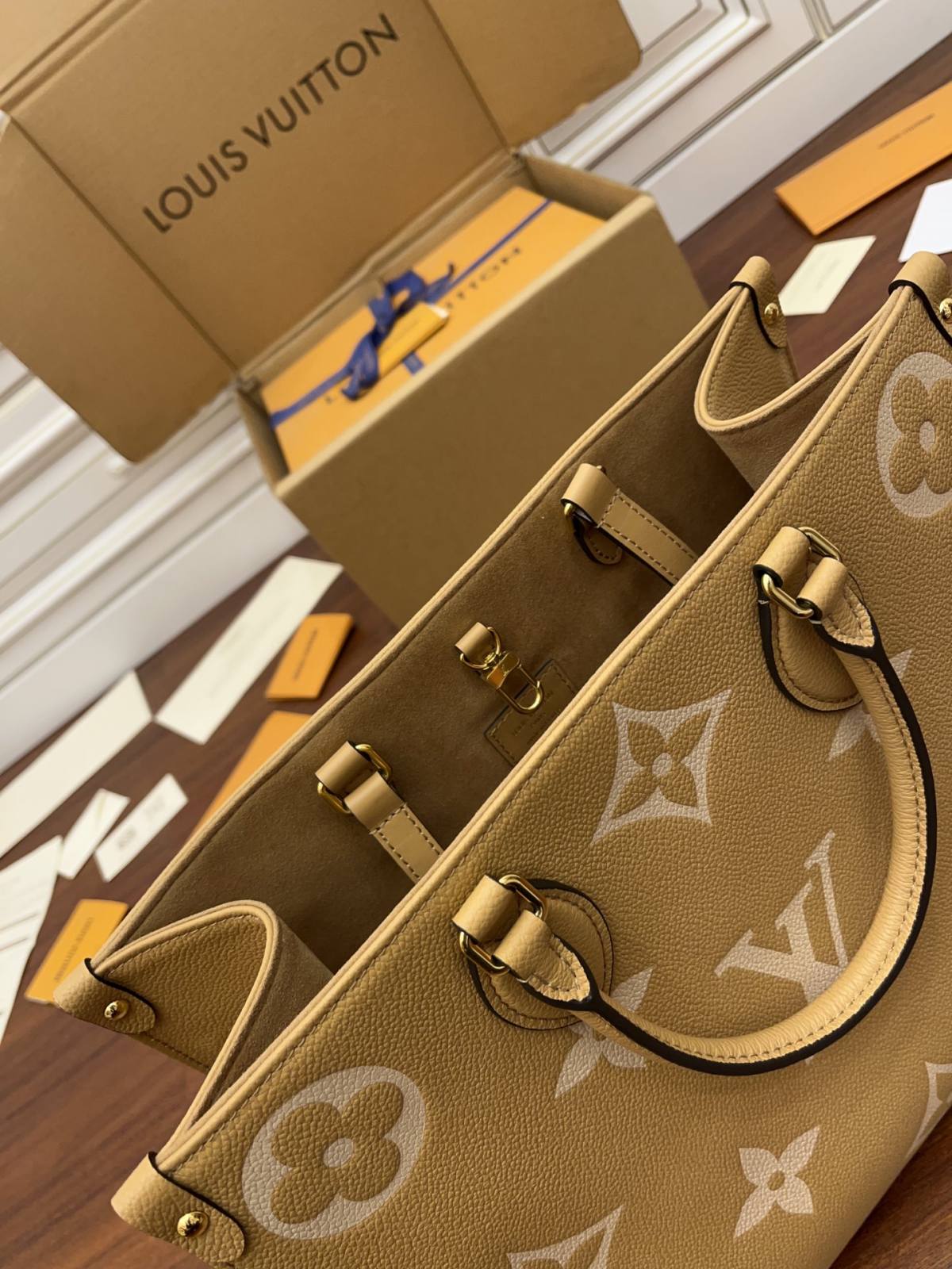 Ellebag Factory’s Replication Techniques for Louis Vuitton M45982 Onthego Handbag-Negozio in linea della borsa falsa di Louis Vuitton di migliore qualità, borsa del progettista della replica ru