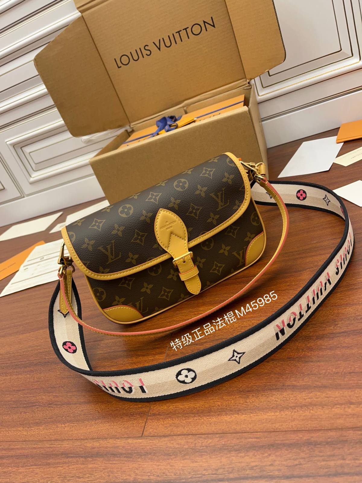 Ellebag Factory’s Replication Techniques for Louis Vuitton DIANE Handbag (M45985)-Dyqani në internet i çantave të rreme Louis Vuitton me cilësi më të mirë, çanta modeli kopje ru