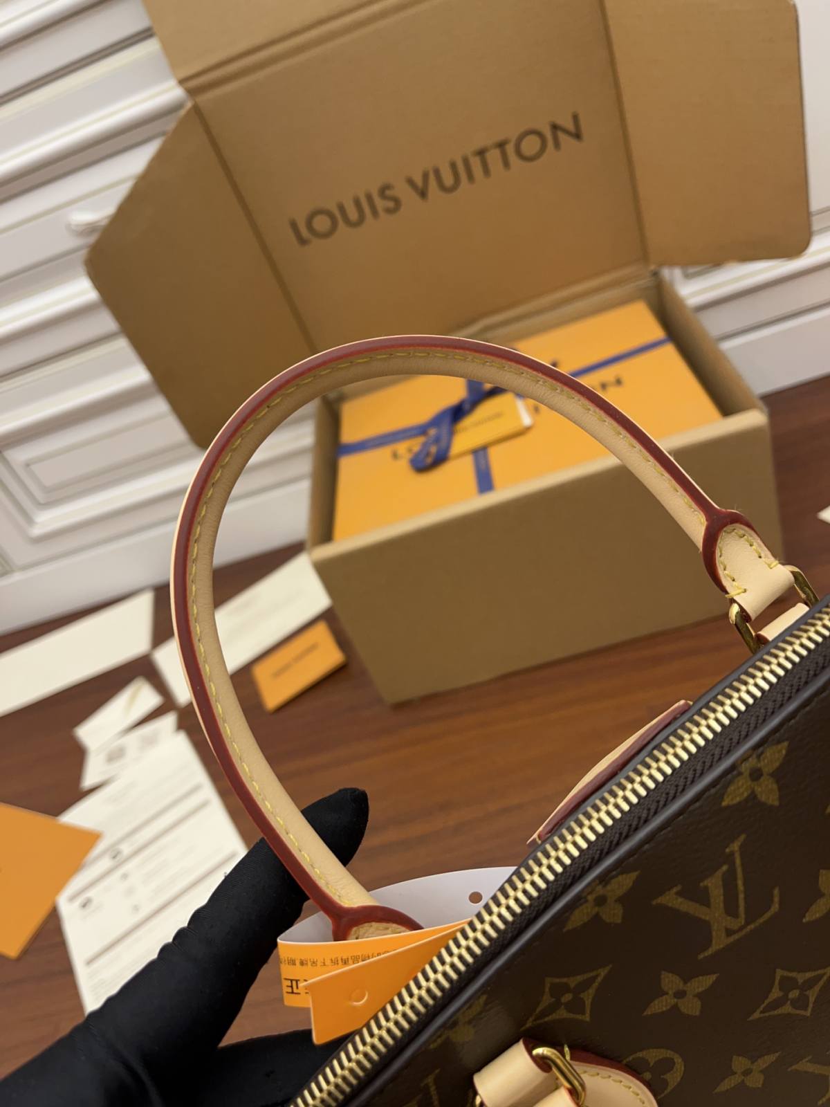 Ellebag Factory’s Replication Techniques for Louis Vuitton BOÉTIE Boetie Small Handbag (M45986)-Paras laatu väärennetty Louis Vuitton laukku verkkokauppa, replika suunnittelija laukku ru