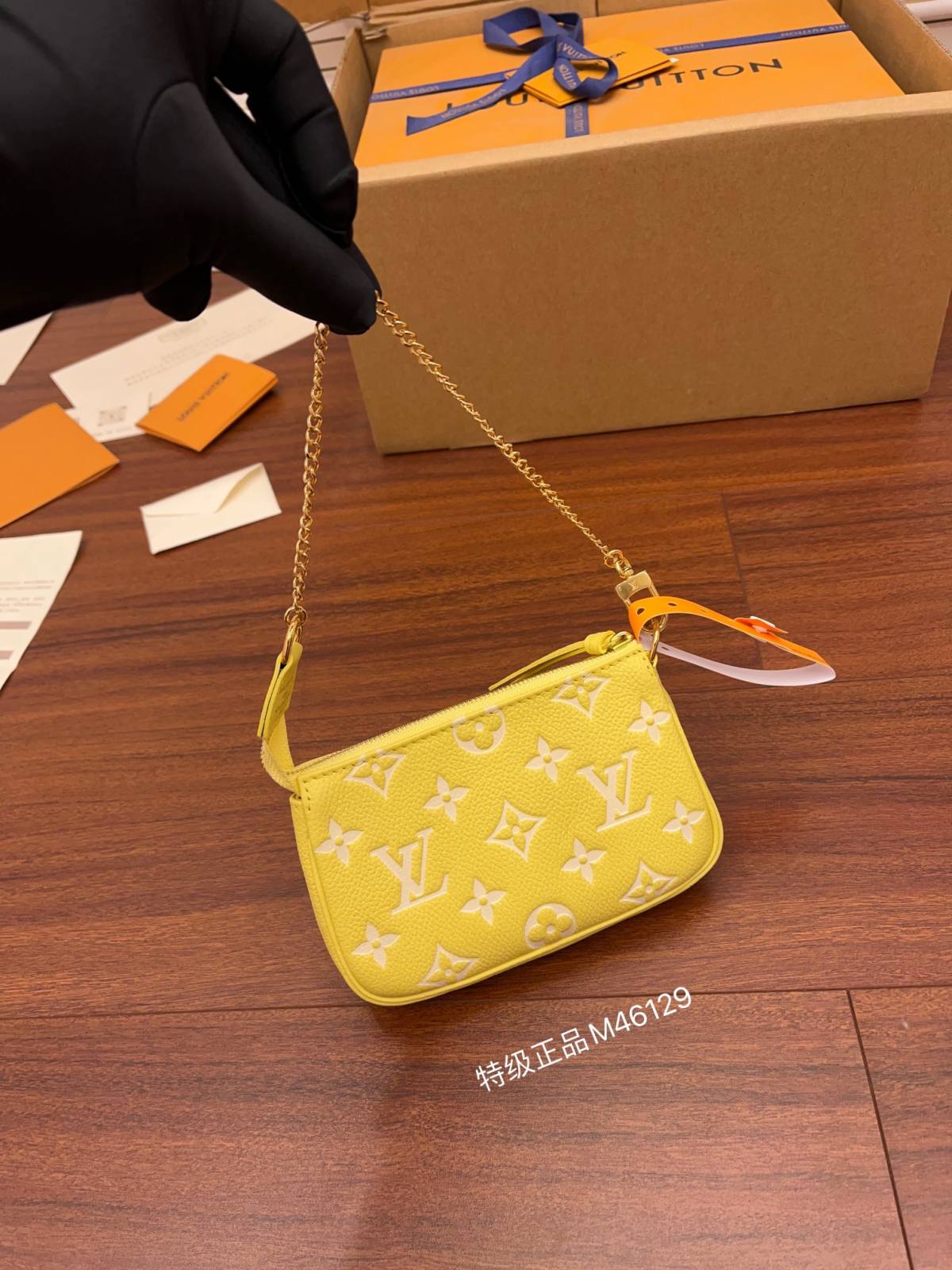 Ellebag Factory Replication Techniques for Louis Vuitton M46129 Mini Pochette Accessoires Clutch-Yakanakisa Hunhu Fake Louis Vuitton Bag Online Store, Replica dhizaini bag ru