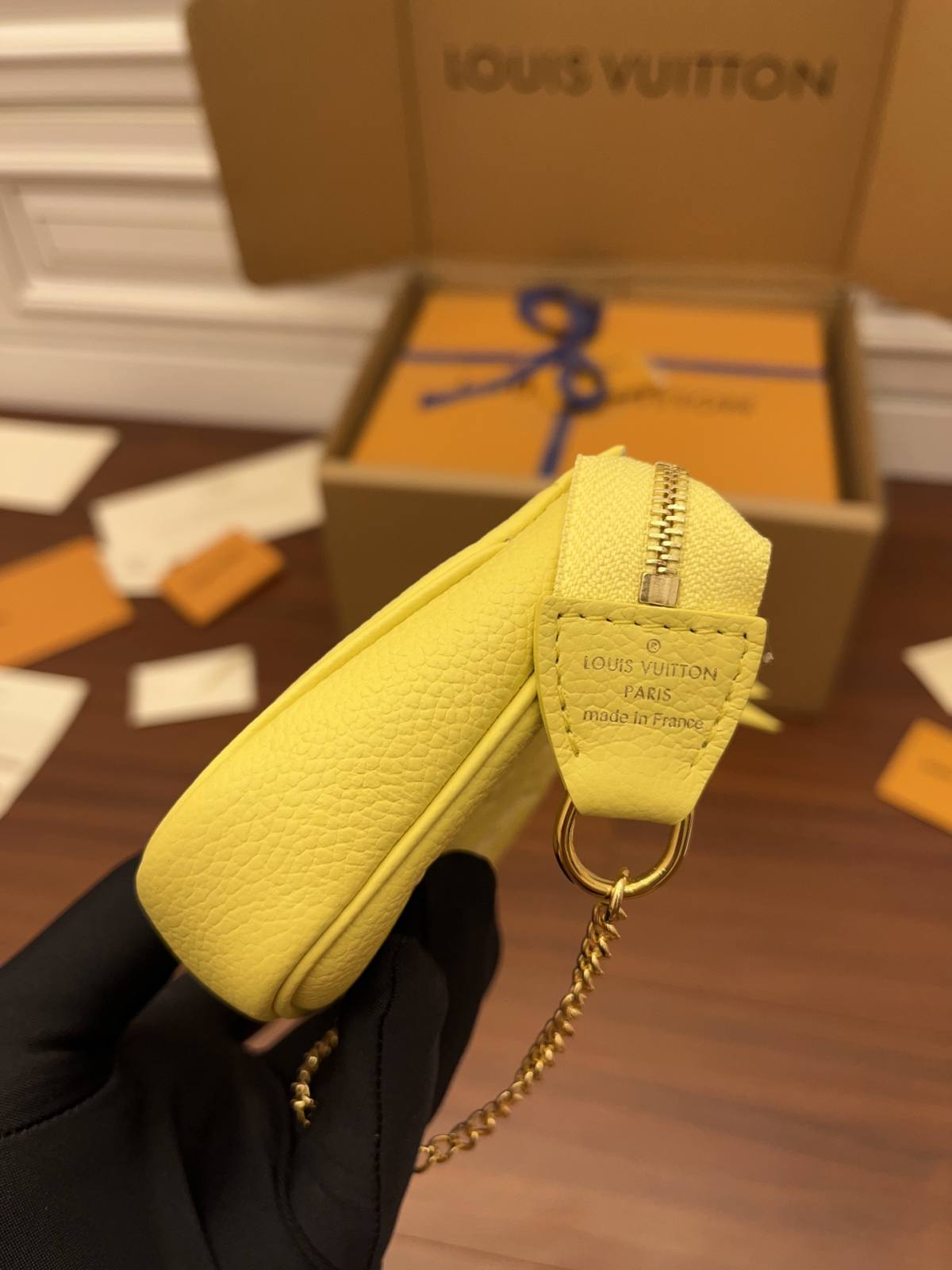 Ellebag Factory Replication Techniques for Louis Vuitton M46129 Mini Pochette Accessoires Clutch-Labākās kvalitātes viltotās Louis Vuitton somas tiešsaistes veikals, dizaineru somas kopija ru