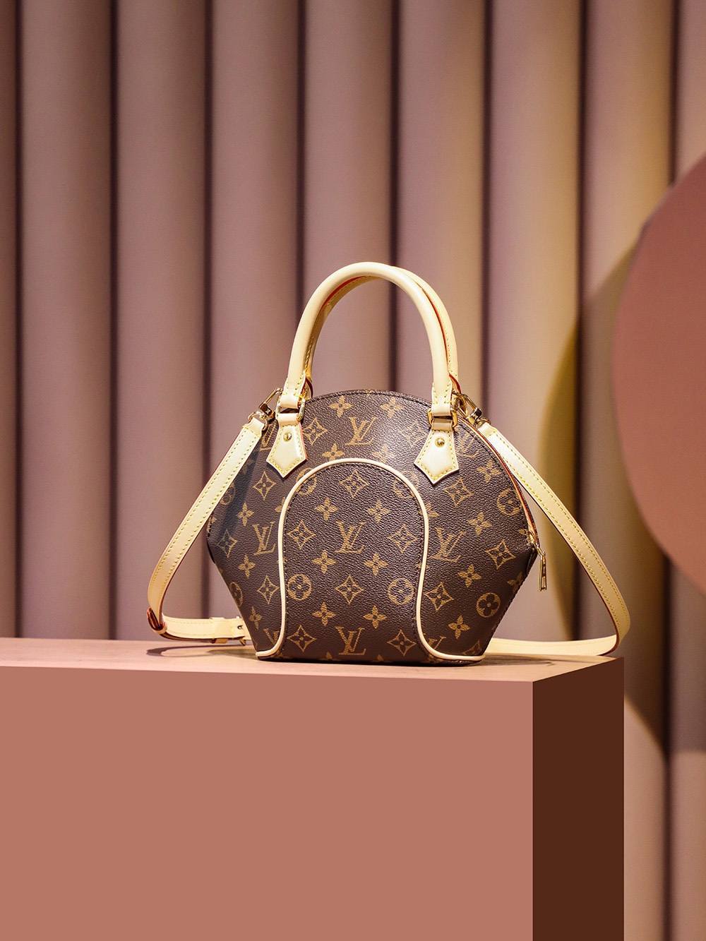 Ellebag Factory Replication Techniques for Louis Vuitton Ellipse Small Handbag (M46196)-Best Quality Fake Louis Vuitton Bag Online Store, Replica designer bag ru