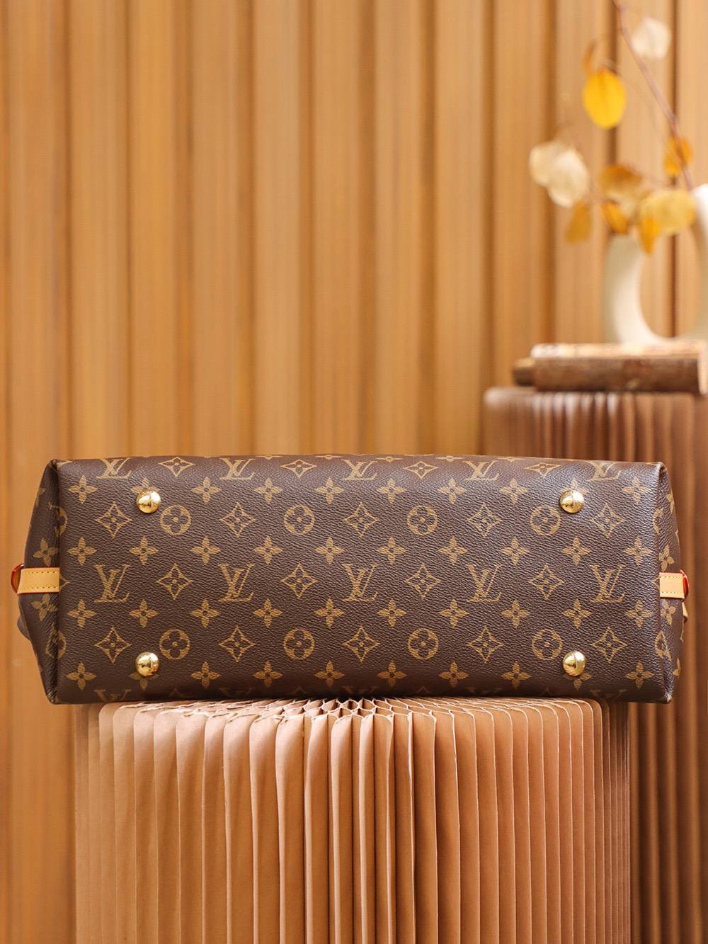 Ellebag Factory Replication Techniques for Louis Vuitton Carryall Small M46197-Magazin online de geanți Louis Vuitton fals de cea mai bună calitate, geantă de designer replica ru