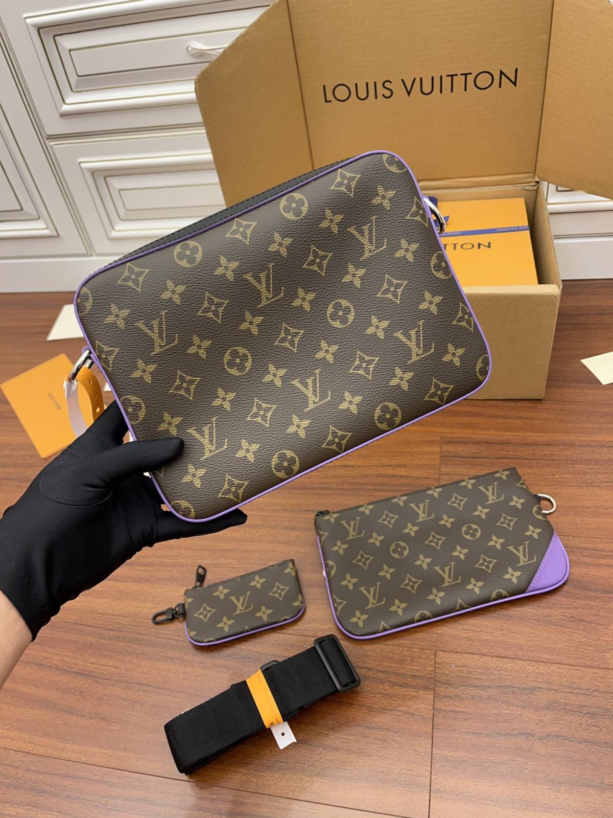 Ellebag Factory Replication Techniques for Louis Vuitton M46266 Purple Trio Messenger Bag-Duka la Mtandaoni la Begi Bandia ya Louis Vuitton ya Ubora, Begi la wabuni wa Replica ru