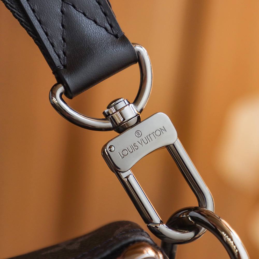 Ellebag Factory Replication Techniques for Louis Vuitton M46271 Monogram Eclipse Black Keepall 25 Handbag-Magazin online de geanți Louis Vuitton fals de cea mai bună calitate, geantă de designer replica ru