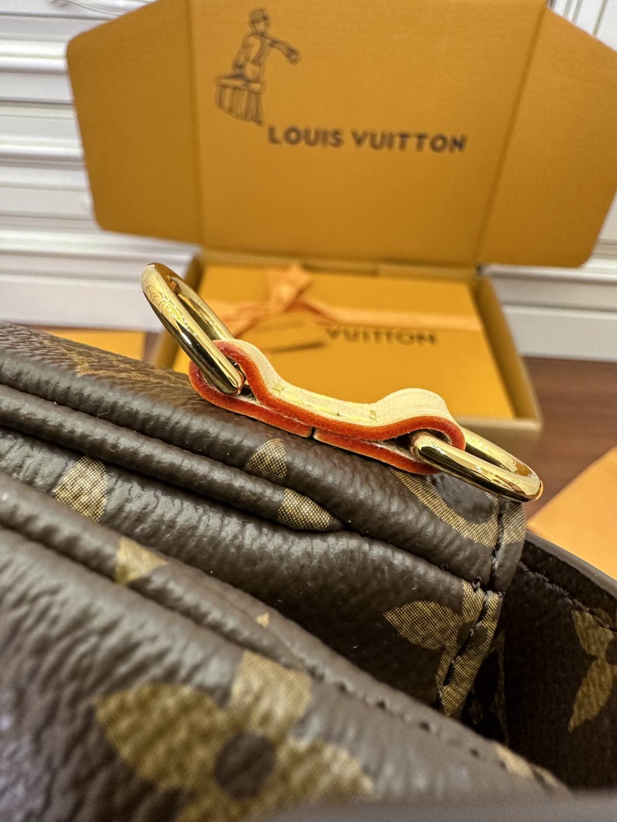 Ellebag Factory Replication Techniques for Louis Vuitton Pochette Métis Metis East West Handbag (M46279)-Najlepsza jakość fałszywych torebek Louis Vuitton Sklep internetowy, projektant repliki torebki ru