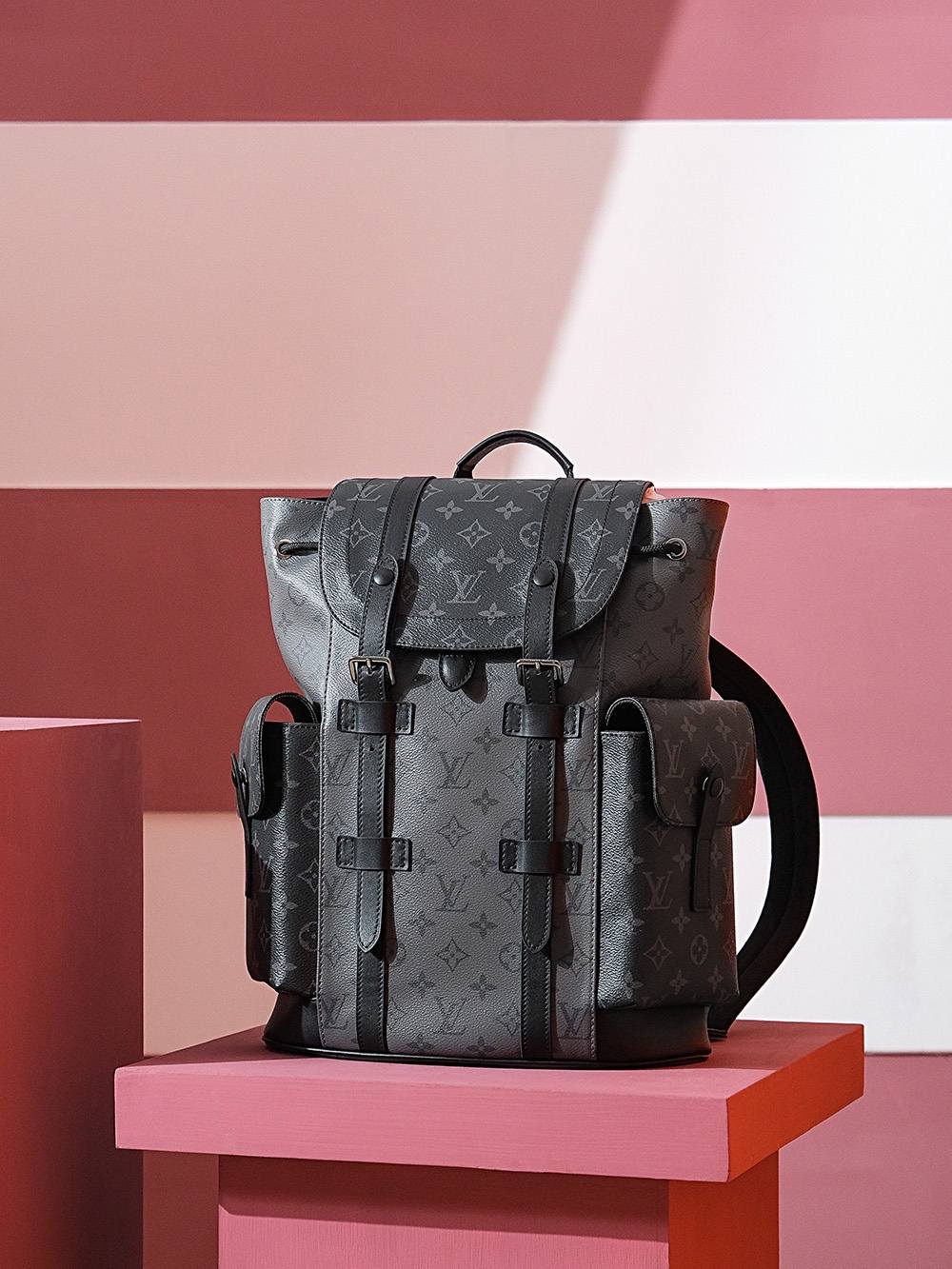 Ellebag Factory Replication Techniques for Louis Vuitton Christopher Small Backpack (M46331)-Legjobb minőségű hamis Louis Vuitton táska online áruház, replika designer táska ru