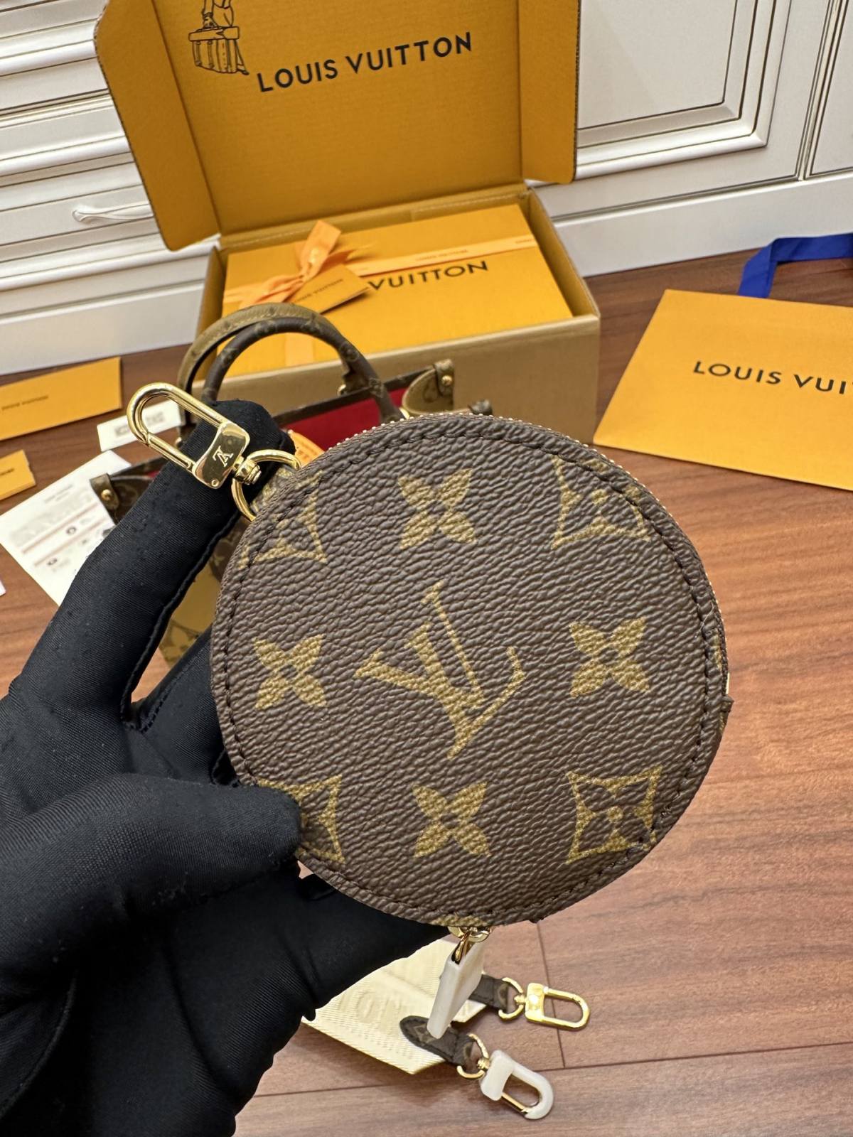 Ellebag Factory Replication Technique – Louis Vuitton ONTHEGO Small Handbag (M46373)-Toko Online Tas Louis Vuitton Palsu Kualitas Terbaik, Tas desainer replika ru