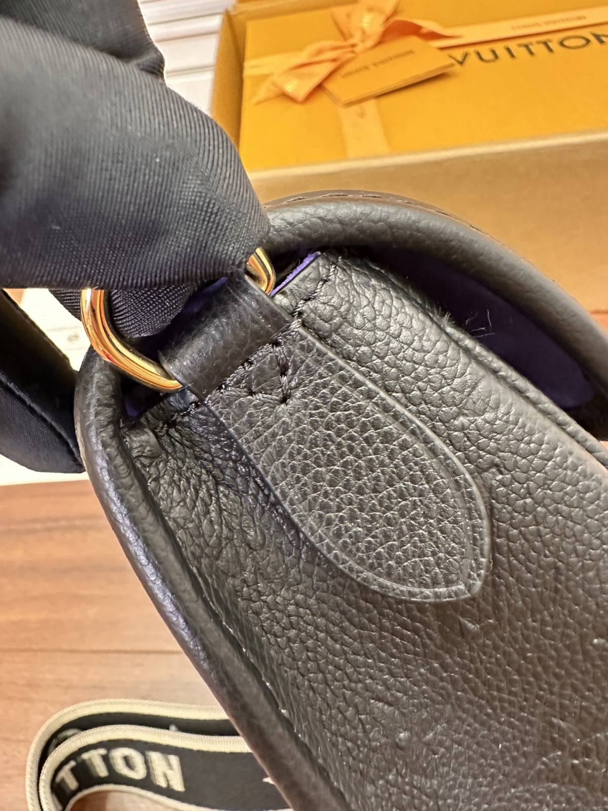 Ellebag Factory Replication Technique – Louis Vuitton DIANE Handbag (M46386)-Botiga en línia de bosses falses de Louis Vuitton de millor qualitat, rèplica de bosses de disseny ru