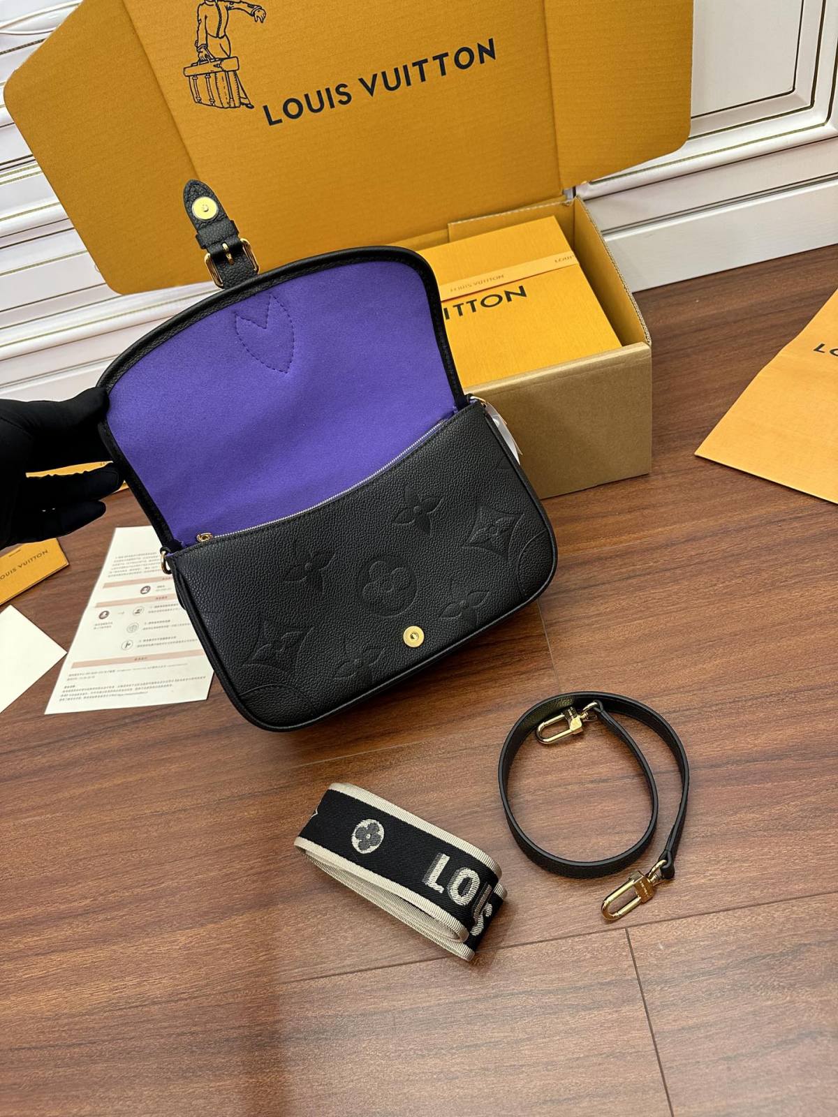 Ellebag Factory Replication Technique – Louis Vuitton DIANE Handbag (M46386)-Best Quality Replica designer Bag factory in China