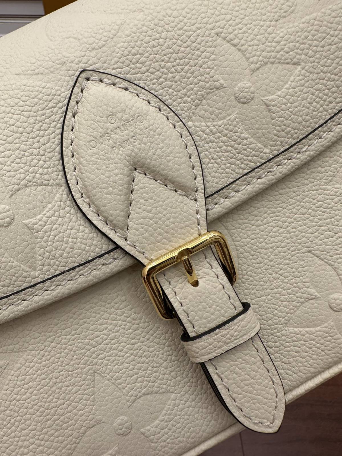 Ellebag Factory Replication Technique – Louis Vuitton DIANE Handbag (M46388)-Best Quality Fake Louis Vuitton Bag Online Store, Replica designer bag ru