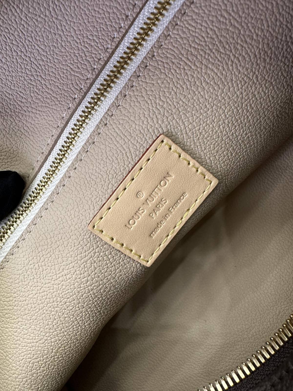 Ellebag Factory Replication Technique – Louis Vuitton Cosmetic Bag (M46458)-بهترين معيار جي جعلي لوئس ويٽون بيگ آن لائين اسٽور، ريپليڪا ڊيزائنر بيگ ru