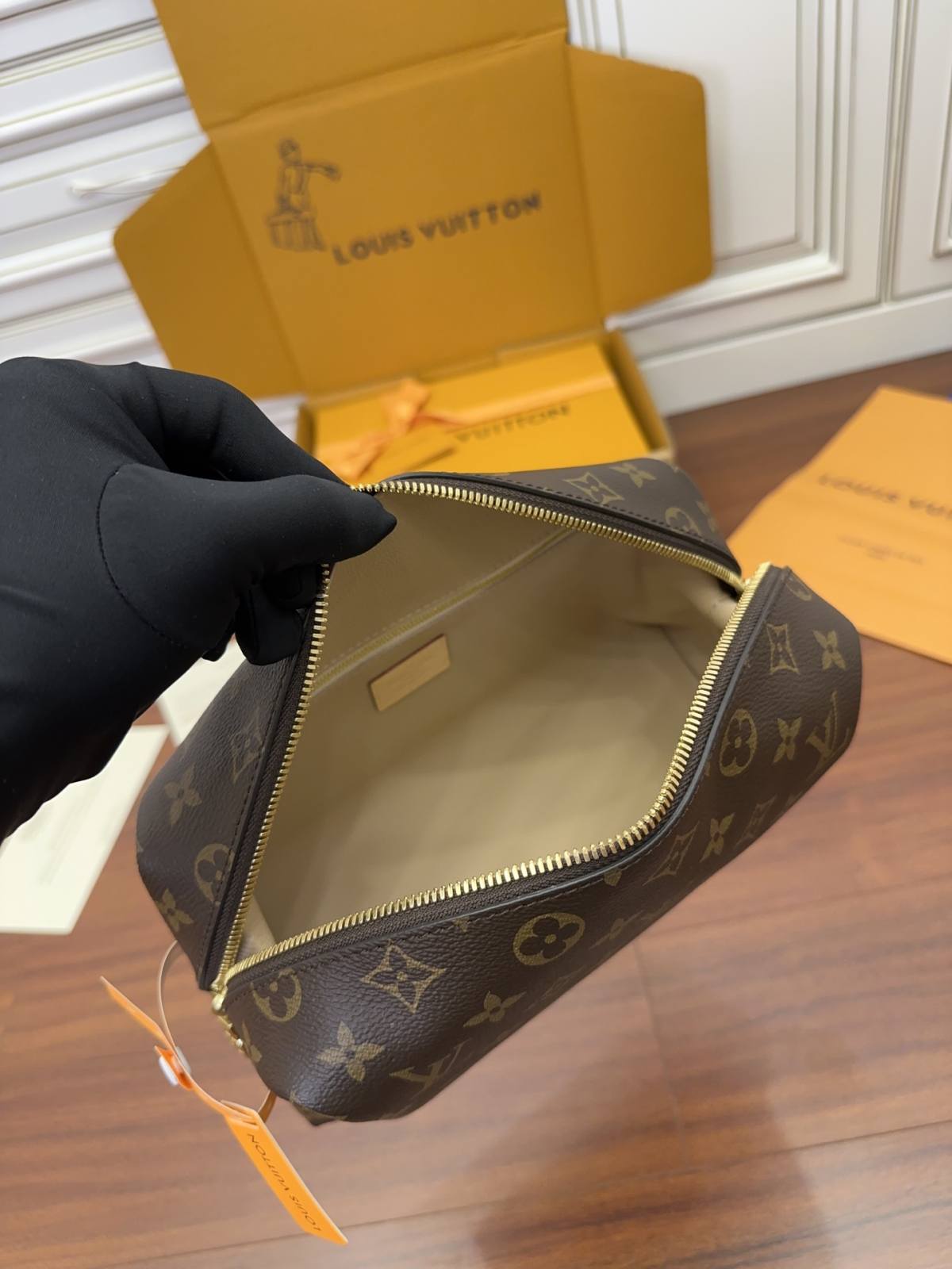 Ellebag Factory Replication Technique – Louis Vuitton Cosmetic Bag (M46458)-Paras laatu väärennetty Louis Vuitton laukku verkkokauppa, replika suunnittelija laukku ru