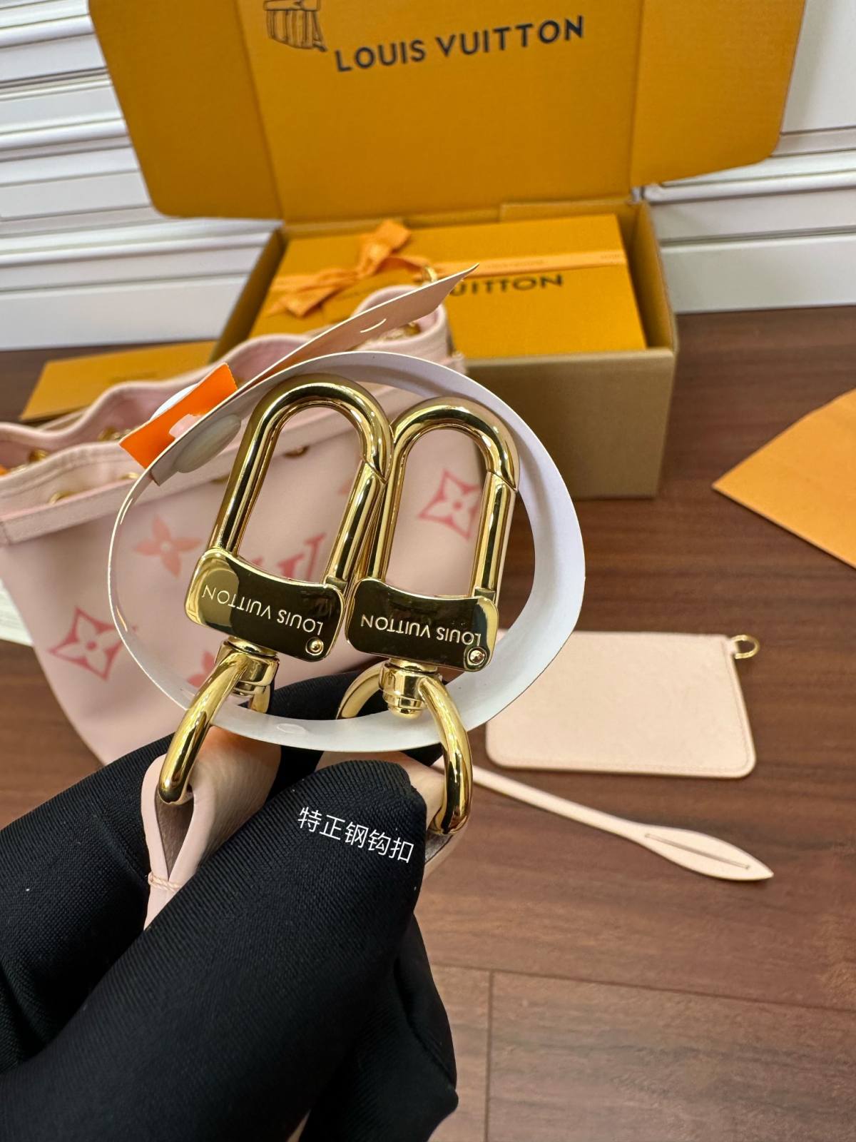 Ellebag Factory Replication Technique – Louis Vuitton Summer Bundle Handbag (M46492)-Labākās kvalitātes viltotās Louis Vuitton somas tiešsaistes veikals, dizaineru somas kopija ru