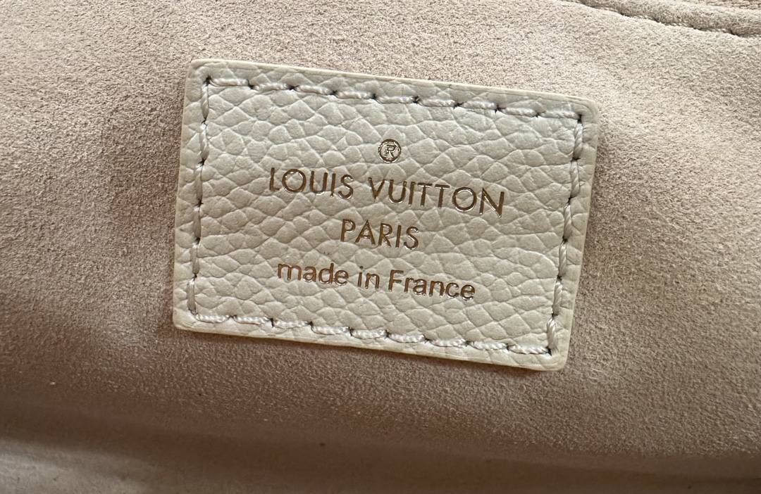 Ellebag Factory Replication Technique – Louis Vuitton ONTHEGO Small Handbag (M46513)-Bästa kvalitet Fake Louis Vuitton Bag Online Store, Replica designer bag ru