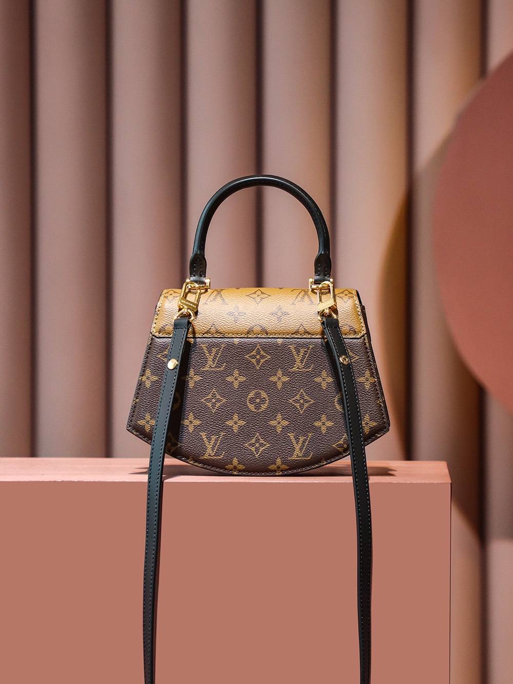 Ellebag Factory Replication Technique – Louis Vuitton Tilsitt Handbag (M46548)-Botiga en línia de bosses falses de Louis Vuitton de millor qualitat, rèplica de bosses de disseny ru