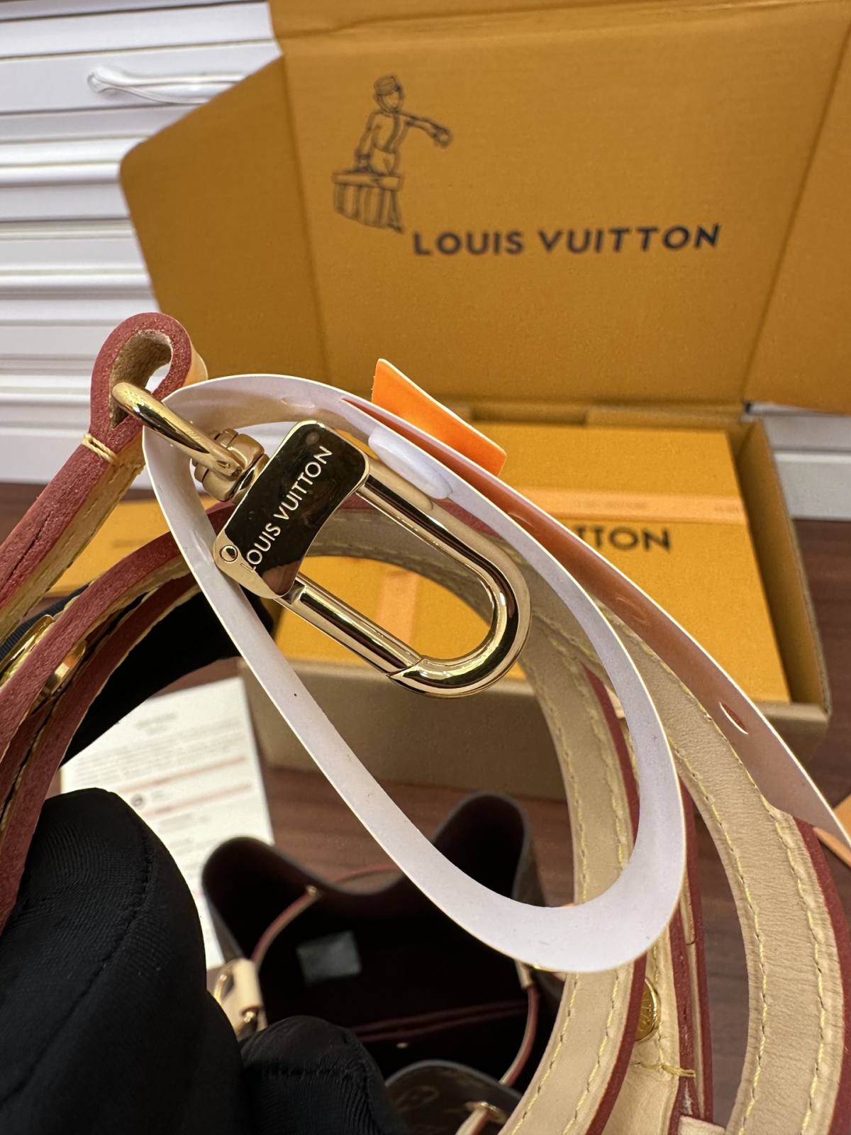 Ellebag Factory Replication Technique – Louis Vuitton NeoNoe Handbag (M46581)-Best Quality Fake Louis Vuitton Bag Online Store, Replica designer bag ru