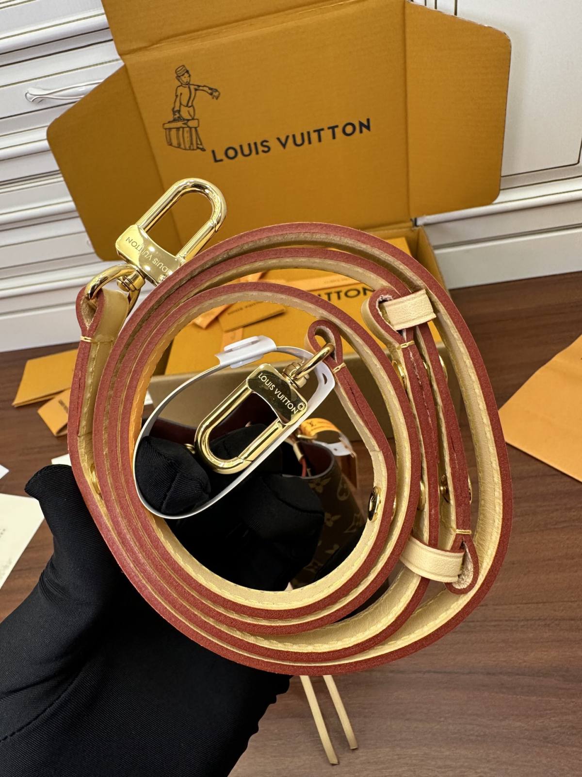 Ellebag Factory Replication Technique – Louis Vuitton NeoNoe Handbag (M46581)-最好的質量假路易威登包網上商店，複製設計師包 ru