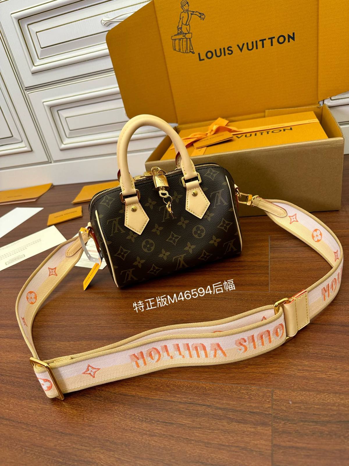 Ellebag Factory Replication Technique – Louis Vuitton SPEEDY BANDOULIÈRE 20 Handbag (M46594)-Pangalusna kualitas palsu Louis Vuitton Kantong Toko Online, Replica desainer kantong ru