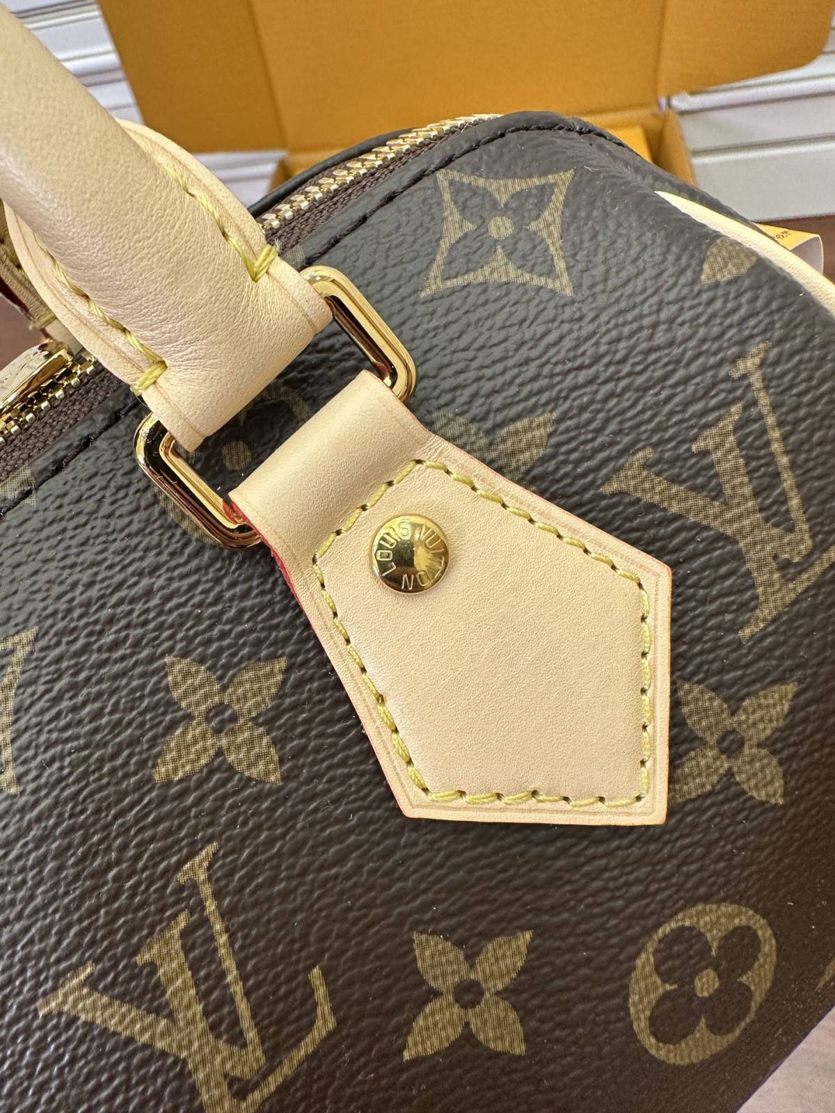 Ellebag Factory Replication Technique – Louis Vuitton SPEEDY BANDOULIÈRE 20 Handbag (M46594)-Best Quality Replica designer Bag factory in China