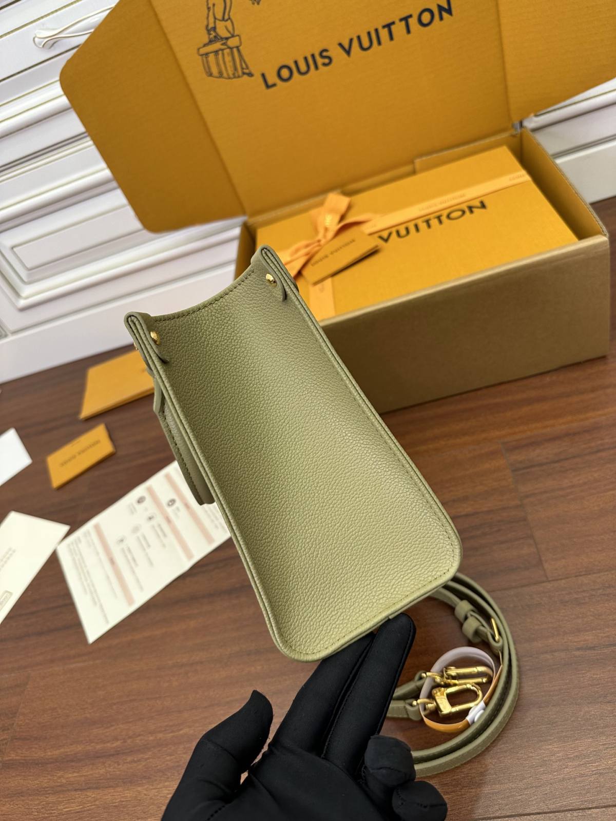 Ellebag Factory Replication Technique for Louis Vuitton Onthego M46647 Green Giant Monogram Full Leather-بهترين معيار جي جعلي لوئس ويٽون بيگ آن لائين اسٽور، ريپليڪا ڊيزائنر بيگ ru