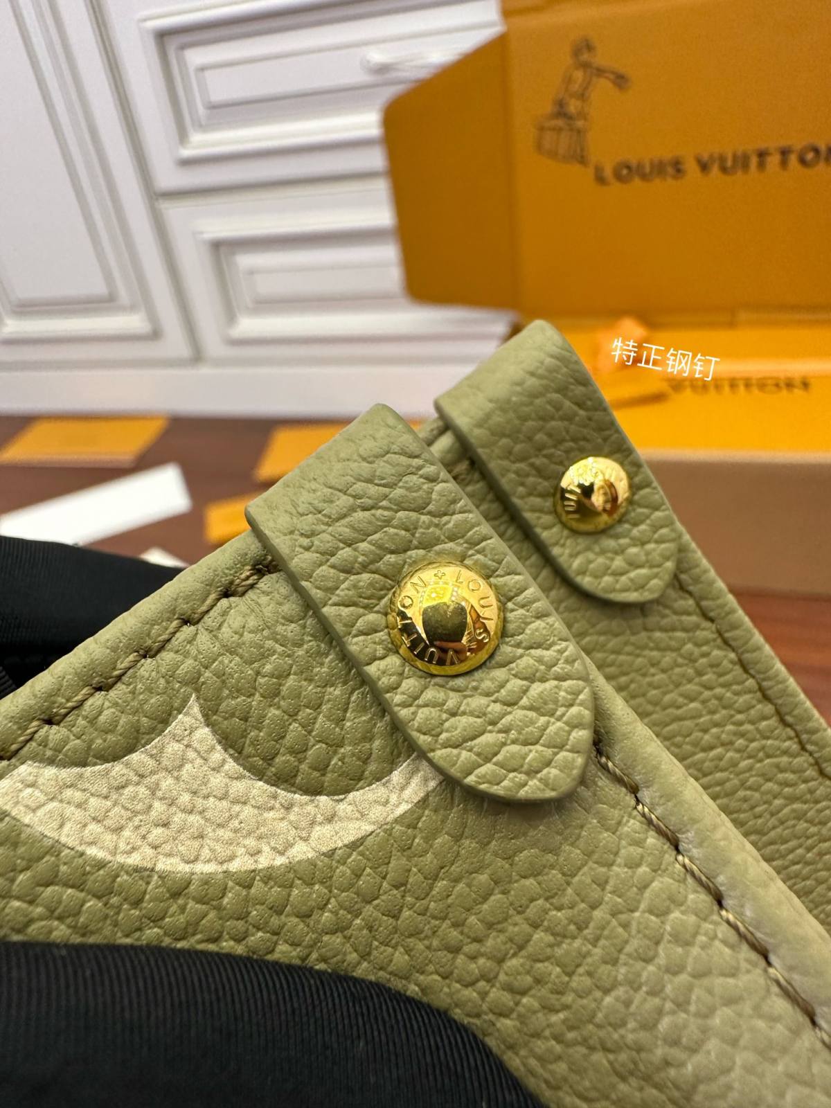 Ellebag Factory Replication Technique for Louis Vuitton Onthego M46647 Green Giant Monogram Full Leather-Լավագույն որակի կեղծ Louis Vuitton պայուսակների առցանց խանութ, Replica դիզայներական պայուսակ ru