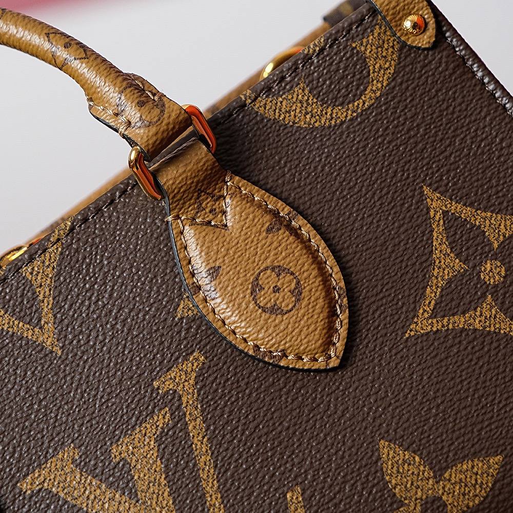 Ellebag Factory Replication Technique for Louis Vuitton Onthego East West Tote Bag (M46653): Giant Monogram and Monogram Reverse Canvas-Best Quality Fake Louis Vuitton Bag Online Store, Replica designer bag ru