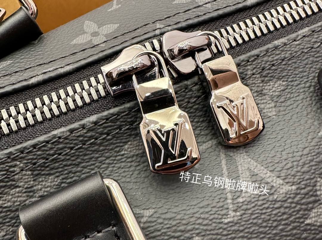 Ellebag Factory Replication Technique for Louis Vuitton Keepall Bandoulière 35 Handbag (M46655) – Monogram Eclipse Black-Labākās kvalitātes viltotās Louis Vuitton somas tiešsaistes veikals, dizaineru somas kopija ru