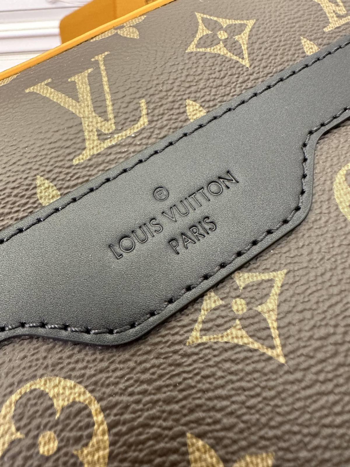 Ellebag Factory Replication Technique for Louis Vuitton Trio Messenger Bag (M46694) with Yellow Leather-Paras laatu väärennetty Louis Vuitton laukku verkkokauppa, replika suunnittelija laukku ru