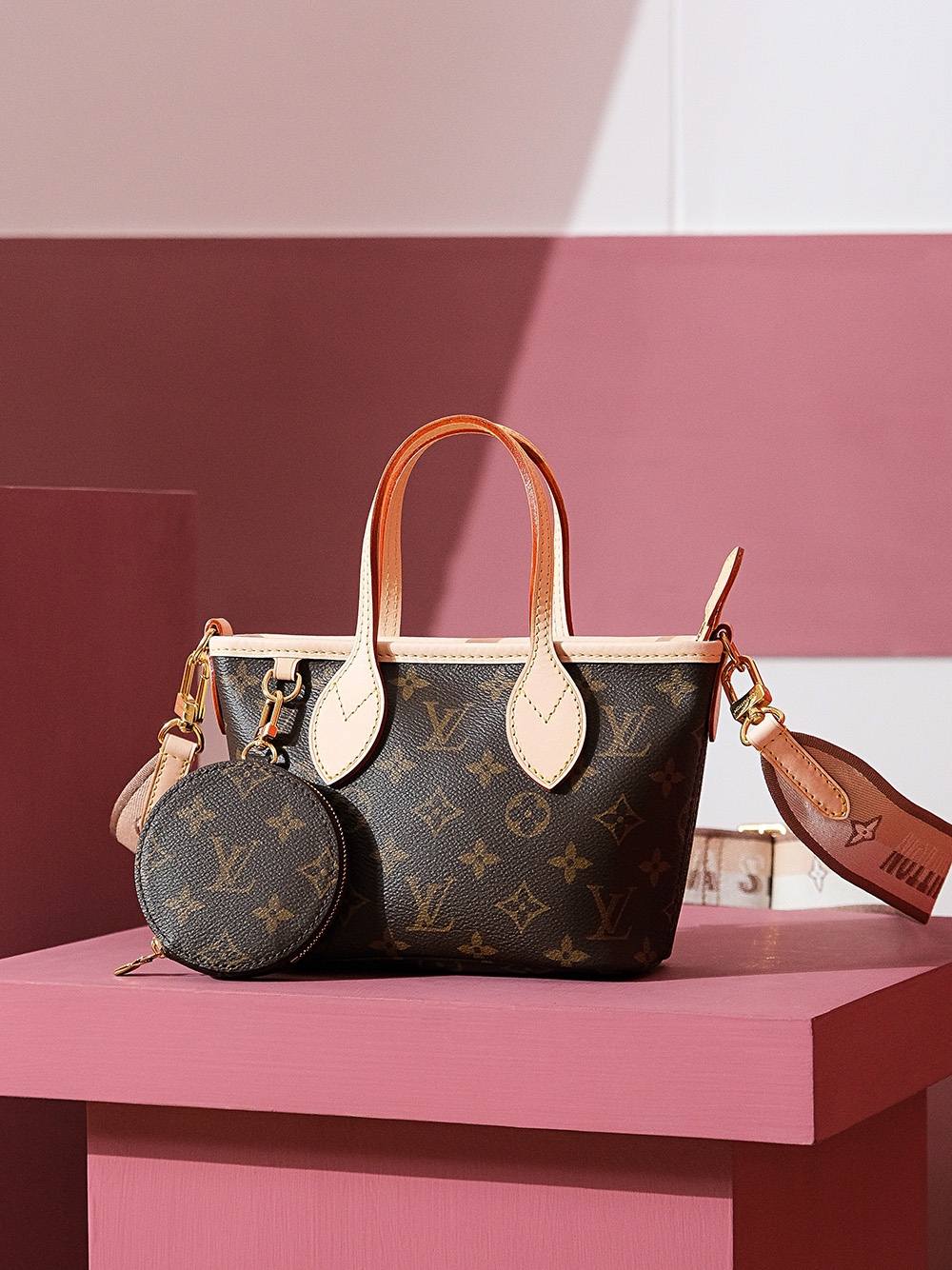 Ellebag new comming replica bag: Neverfull BB New Handbag (M46705)-Լավագույն որակի կեղծ Louis Vuitton պայուսակների առցանց խանութ, Replica դիզայներական պայուսակ ru