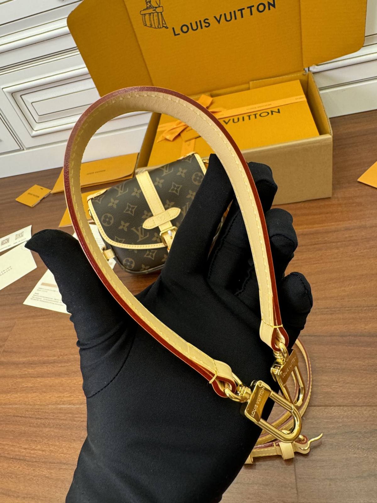 Ellebag replication of the Louis Vuitton SAUMUR BB Handbag (M46740)-Najlepsza jakość fałszywych torebek Louis Vuitton Sklep internetowy, projektant repliki torebki ru