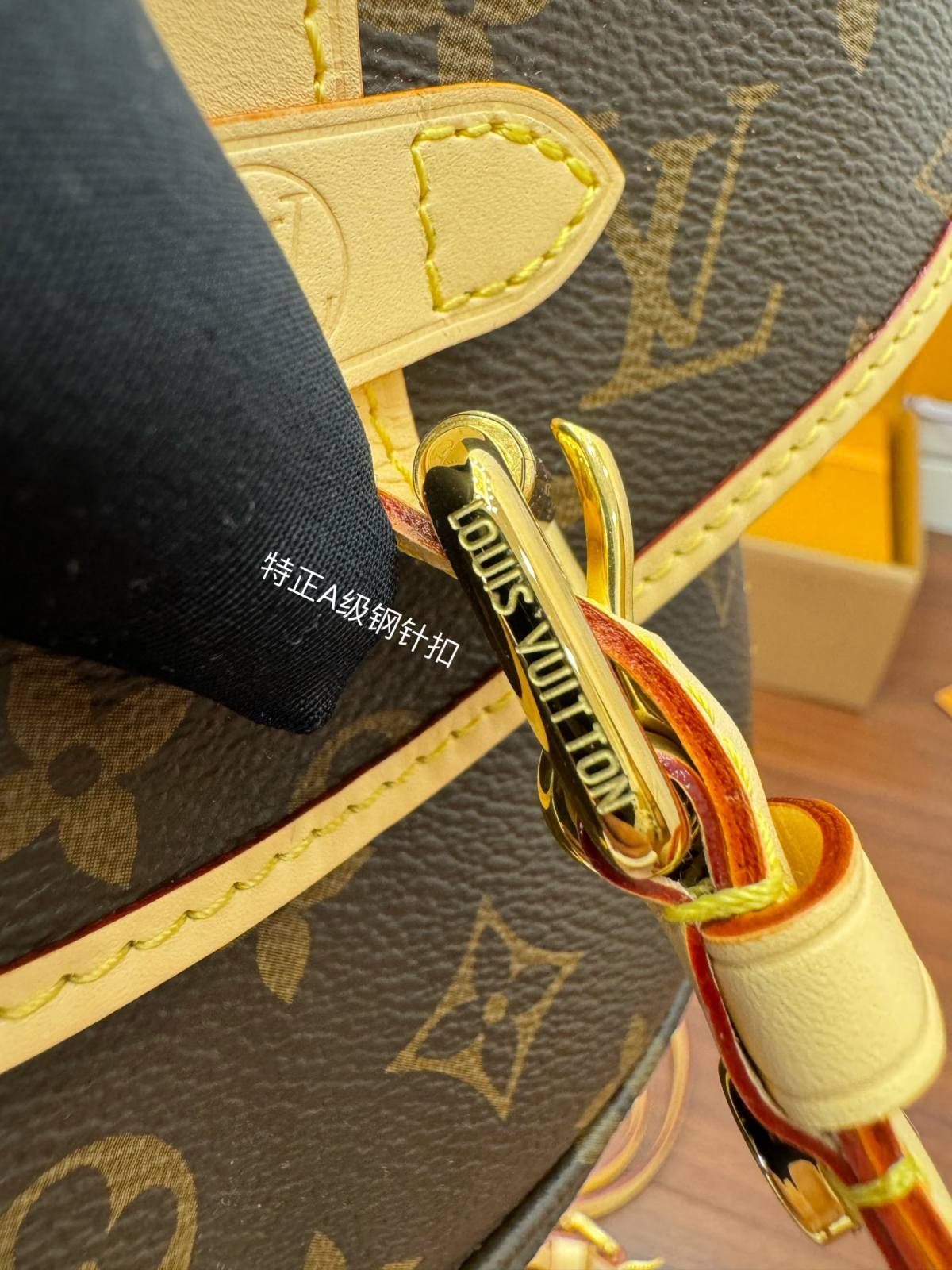 Ellebag replication of the Louis Vuitton SAUMUR BB Handbag (M46740)-Najlepsza jakość fałszywych torebek Louis Vuitton Sklep internetowy, projektant repliki torebki ru