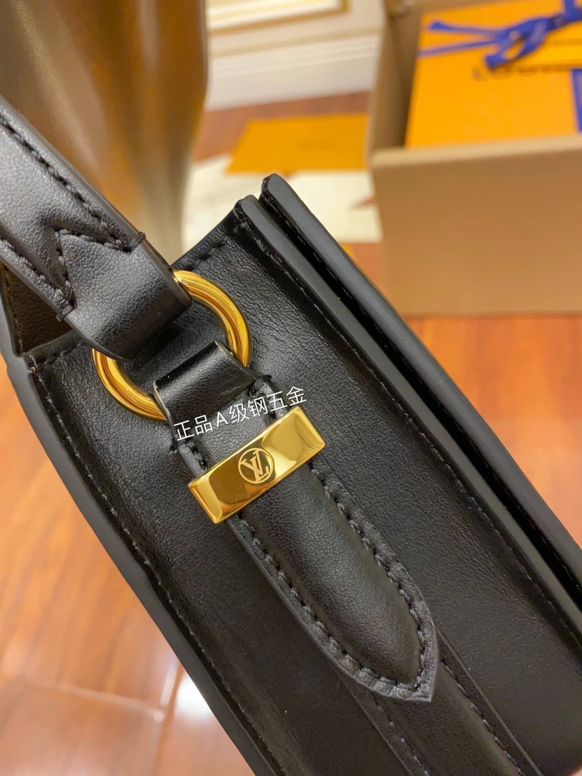 The replication of the Louis Vuitton M55948 Black LV Pont 9 Handbag by Ellebag Factory-Best Quality Replica designer Bag factory in China