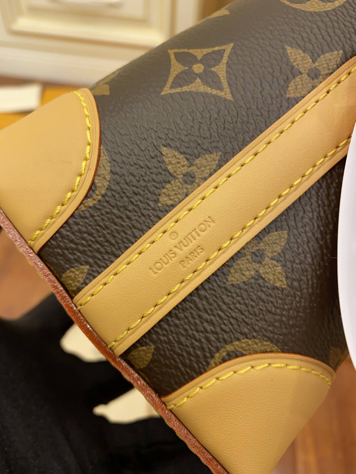 Ellebag’s Masterful Replica: The Louis Vuitton M57099 Noe Purse – A Tribute to Elegance and Craftsmanship-Tayada ugu Fiican ee Louis Vuitton Boorsada Online Store, Bac naqshadeeye nuqul ah