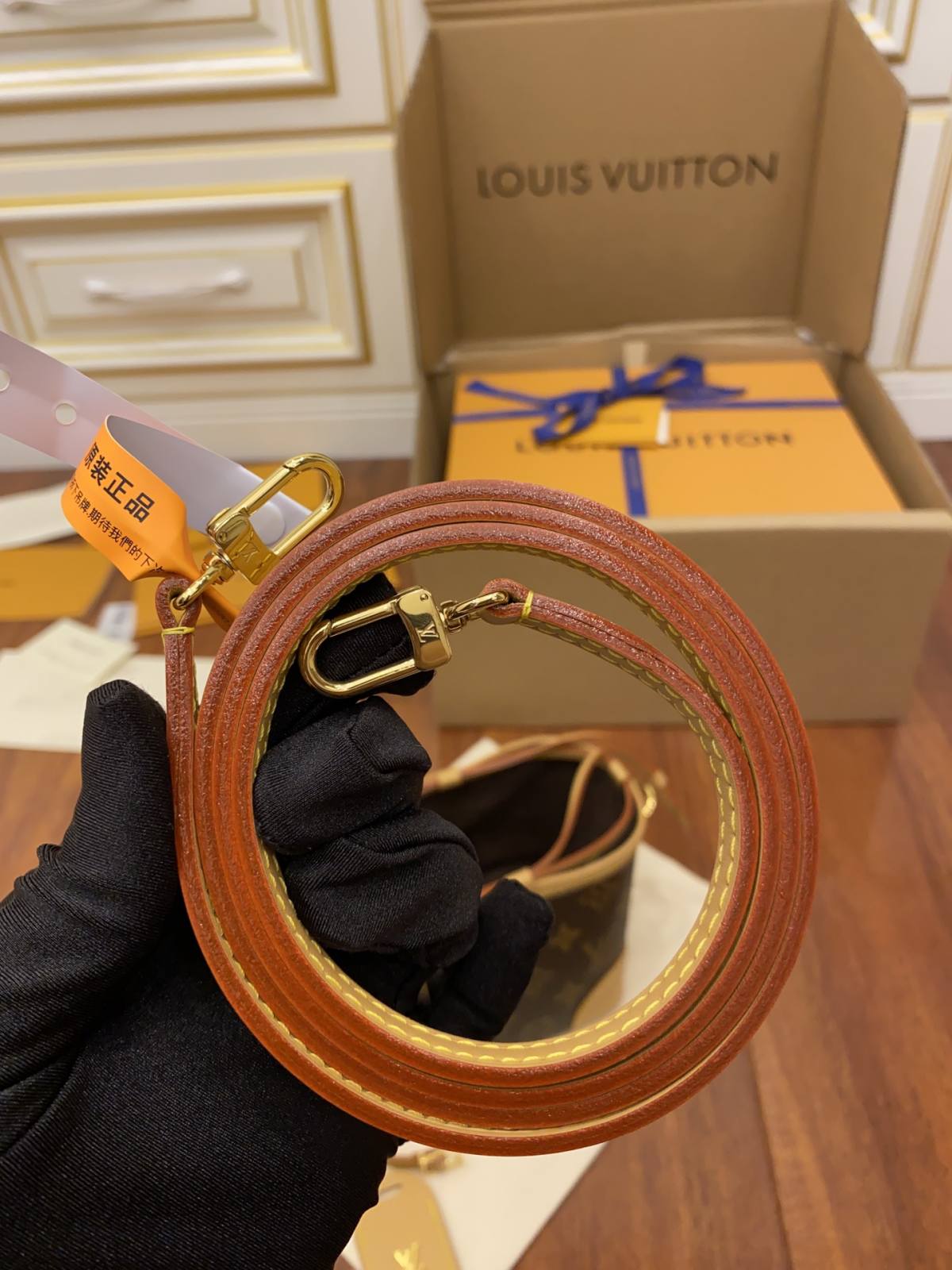 Ellebag’s Masterful Replica: The Louis Vuitton M57099 Noe Purse – A Tribute to Elegance and Craftsmanship-ร้านค้าออนไลน์กระเป๋า Louis Vuitton ปลอมคุณภาพดีที่สุด, กระเป๋าออกแบบจำลอง ru