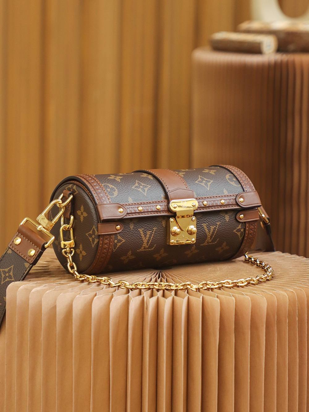 Ellebag’s Exquisite Replication of Louis Vuitton M57835 PAPILLON TRUNK in Classic Brown Epi Leather-Best Quality Fake Louis Vuitton Bag Online Store, Replica designer bag ru