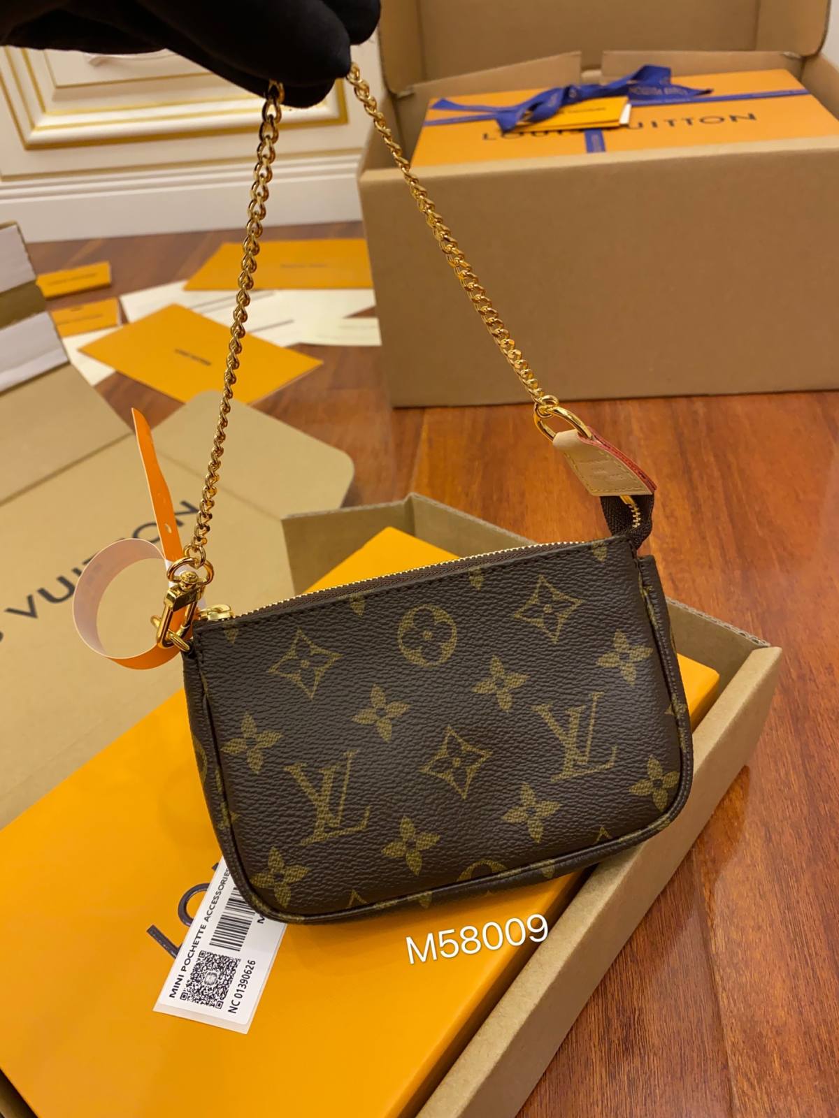 Ellebag Factory’s Replication Technique for Louis Vuitton M58009 MINI POCHETTE ACCESSORIES Classic Monogram Coin Purse Hand Clutch-Best Quality Fake Louis Vuitton Bag Online Store, Replica designer bag ru